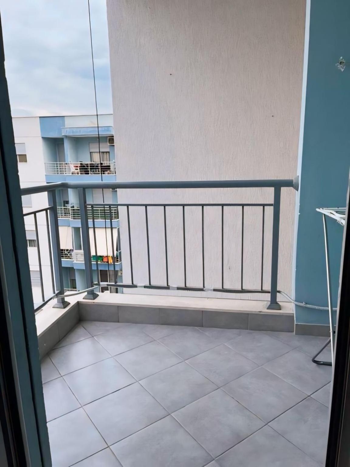 Gerald'S Central Apartments Vlore Room photo