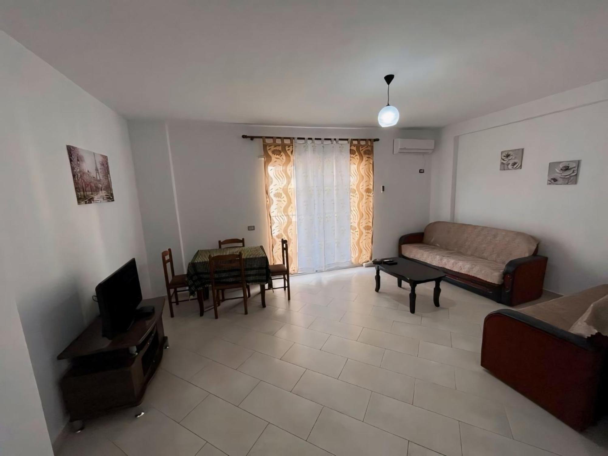 Gerald'S Central Apartments Vlore Exterior photo