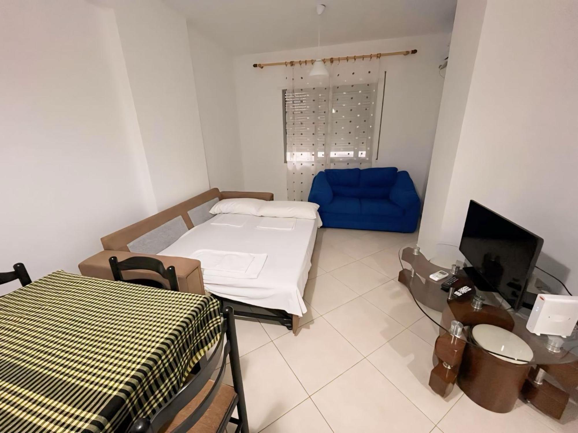 Gerald'S Central Apartments Vlore Room photo