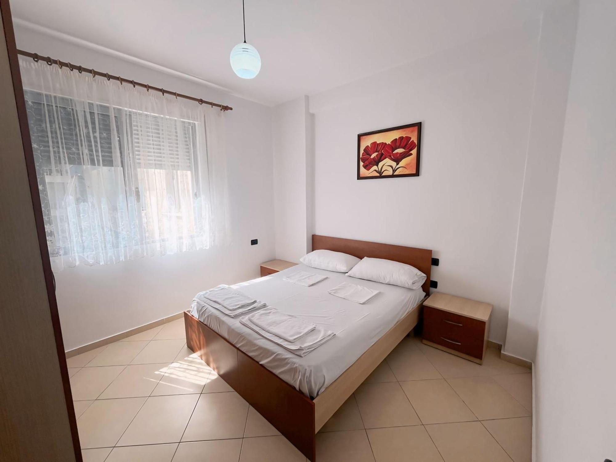 Gerald'S Central Apartments Vlore Exterior photo